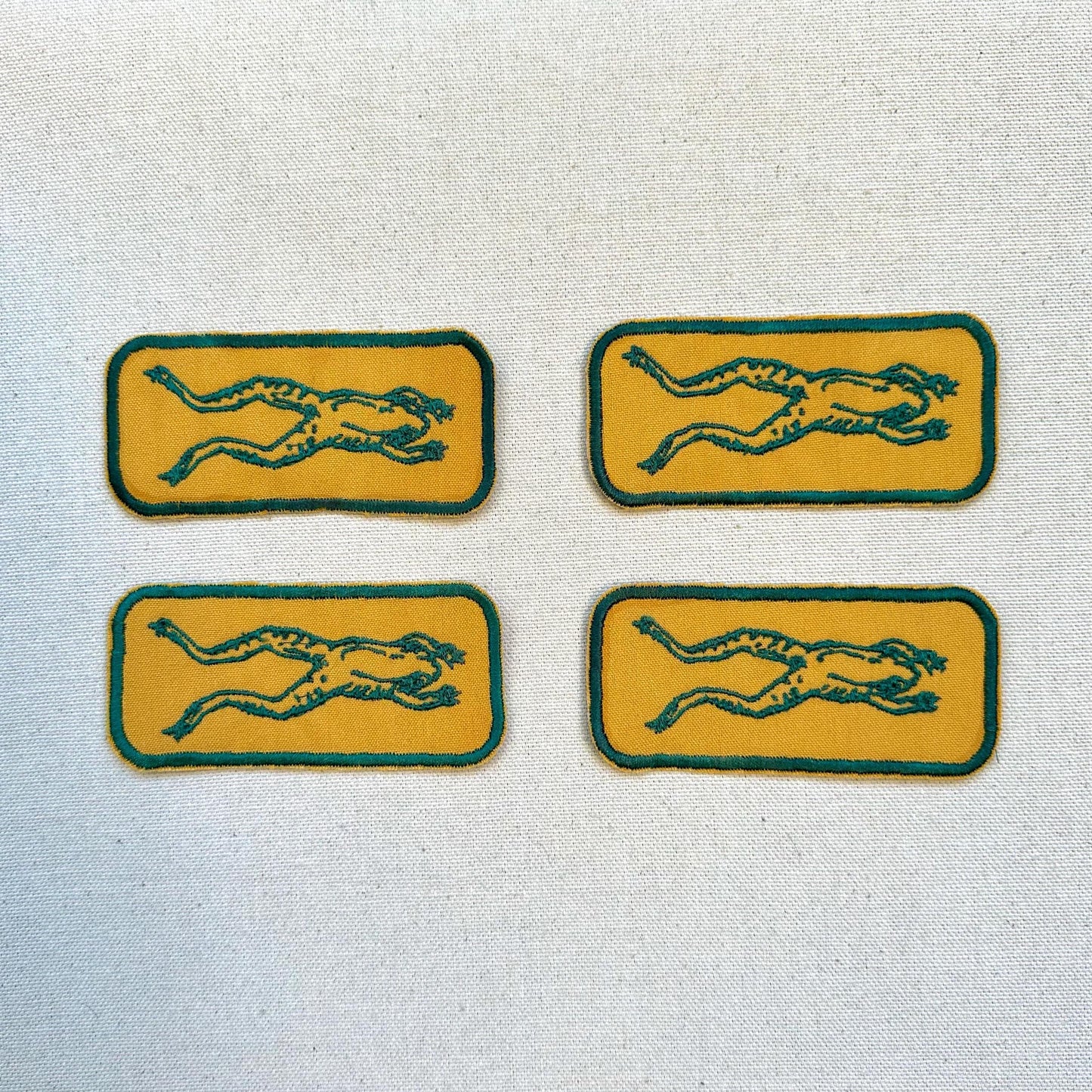 frog iron on patch | iron on nature patch | vintage look | swamp patch | toad patch